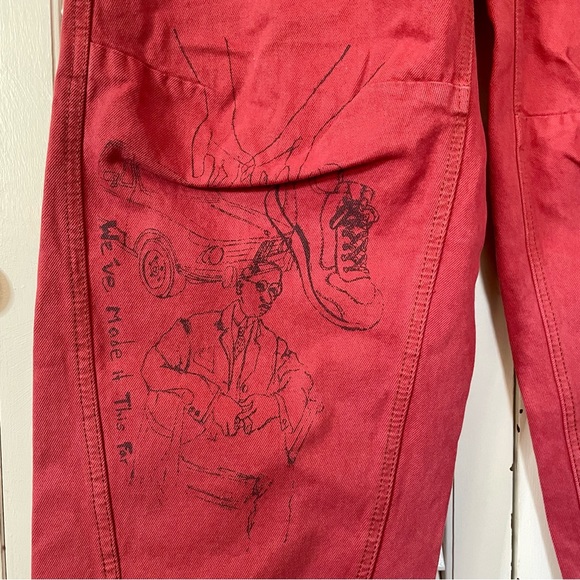 UO BDG Rih Extreme Baggy Scribble Jeans in Red/Pink - Picture 6 of 7